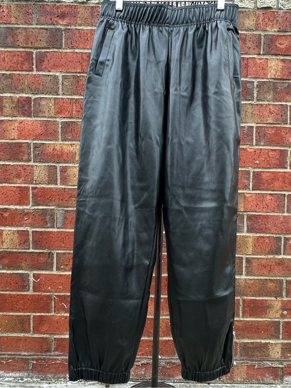 Avec Les Filled Anthropologie Sleek Jogger Moto  Faux Leather Streetwear Pants